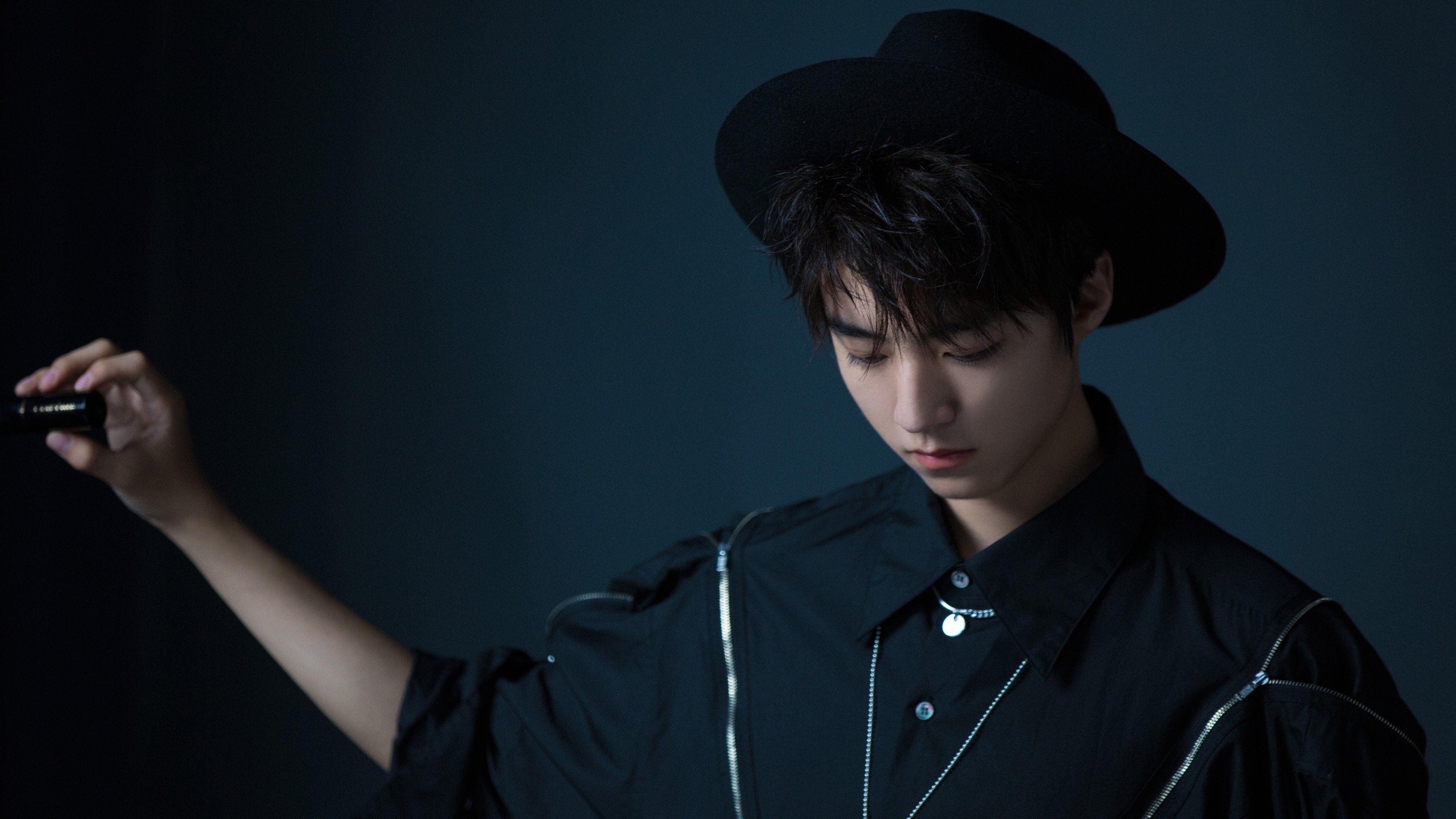 开云在线直播-雷霆助教亲自指导球员选择最佳出手时机,雷霆队助攻记录