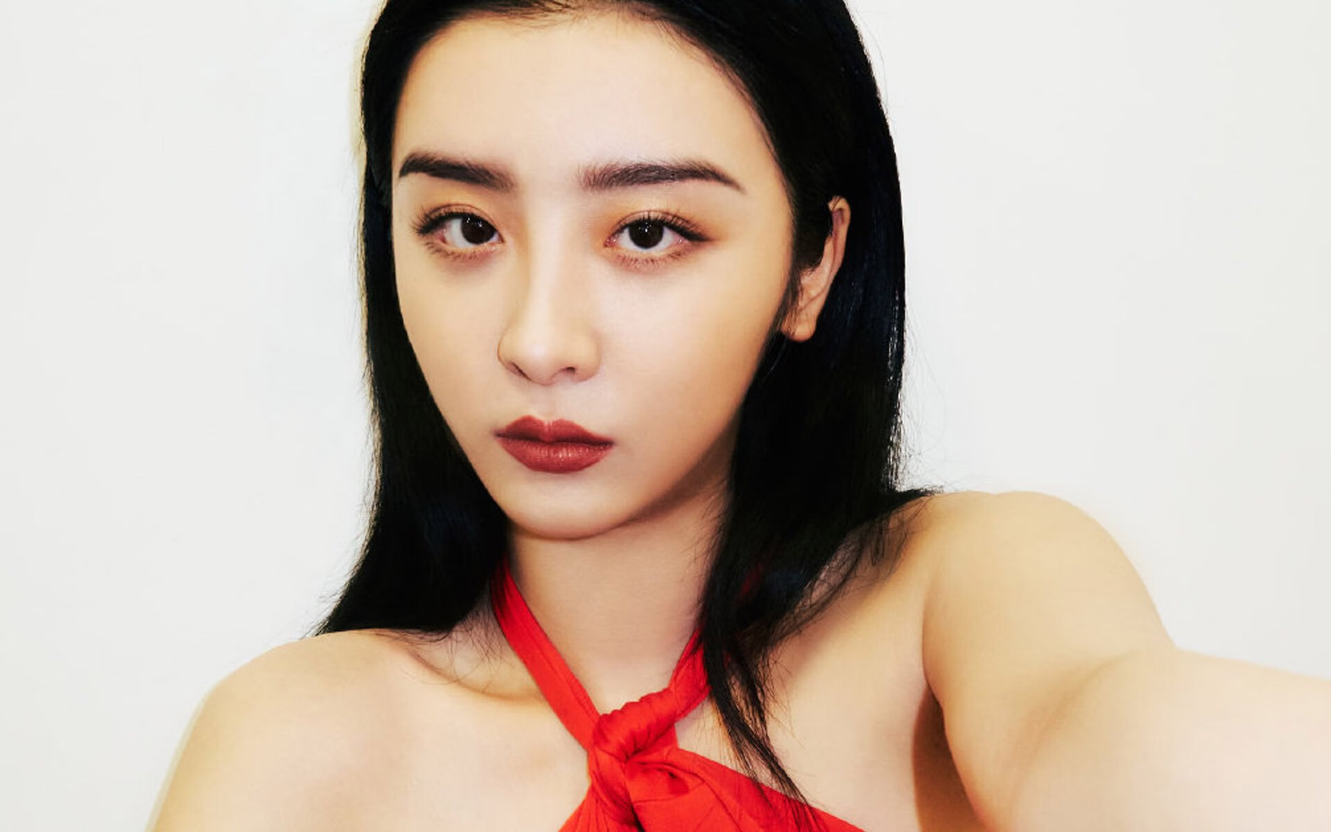 kaiyun 开云体育-麦基翁200米仰泳决赛技压群芳，游泳名将麦基翁